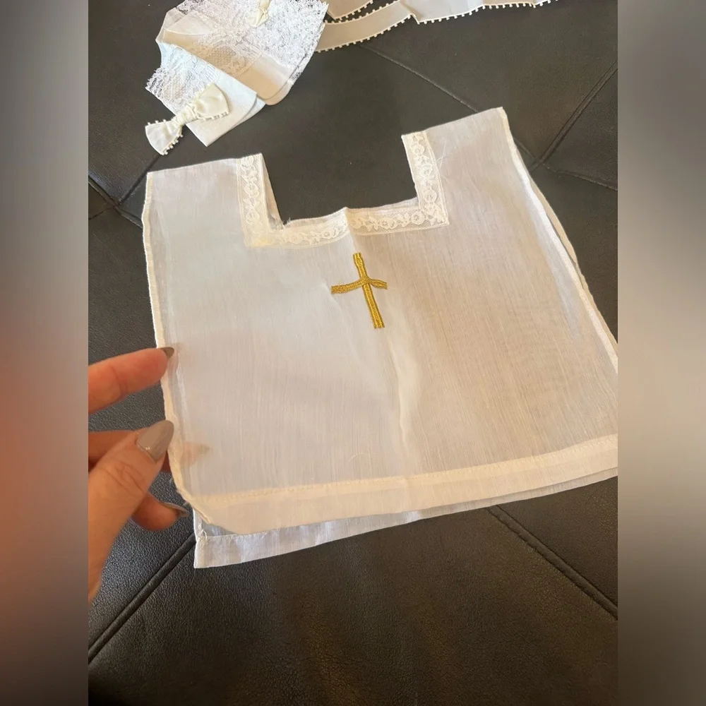 Vintage 50 year old baptism baby christening set bib with gold cross and bonnet
